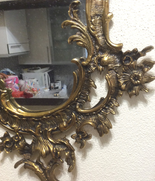 Konturenspiegel aus vergoldeter Bronze Stil Louis XV