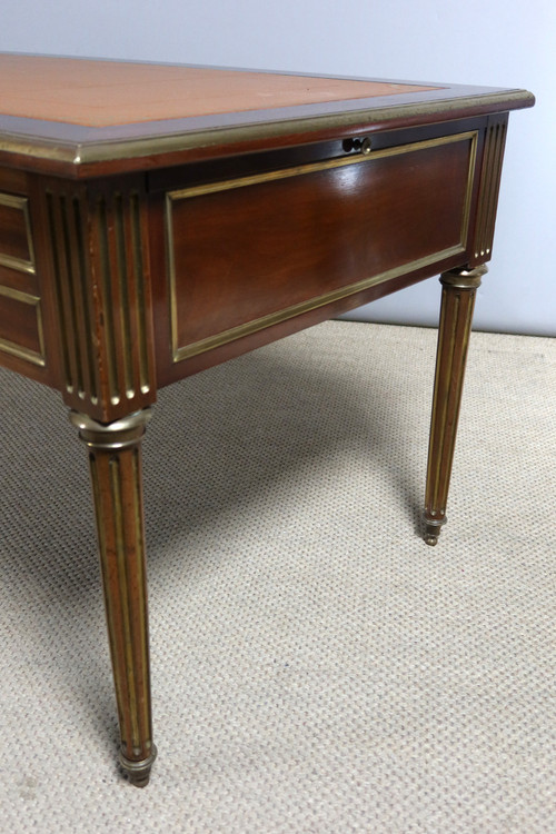 Bureau style Louis XVI