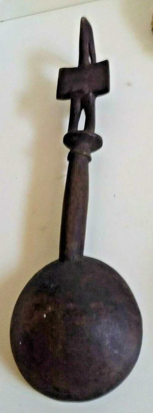Cuillère cérémonielle wakémia ornée d’un Oiseau Afrique