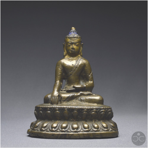 Westtibet, XIII.-XIV. Jahrhundert, Buddha-Darstellung aus Bronze mit brauner Patina