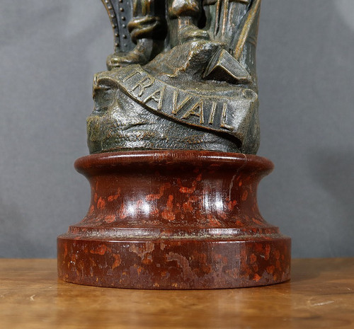Scultura in Regula "Work" - Inizio del XX secolo