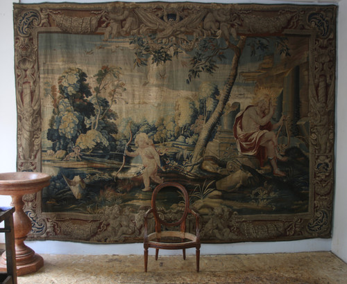 Importante tapisserie, Apollon Et Cupidon, Atelier du Faubourg St Marcel, vers 1635-1650