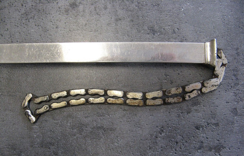 Surgical instrument: De Chassaignac linear crusher.
