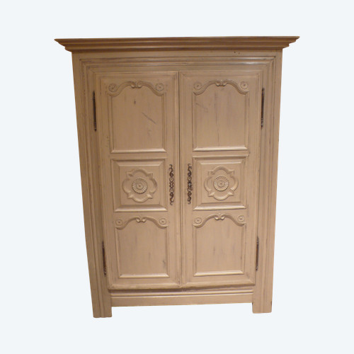 Piccola credenza dipinta in stile Luigi XIV.