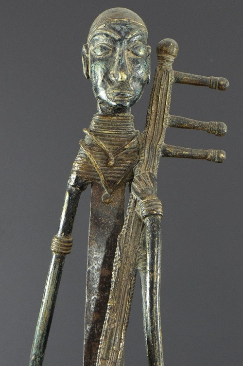 India, Early 20th Century, Rare And Large Bronze Tribal Statue, Saranghi Player.