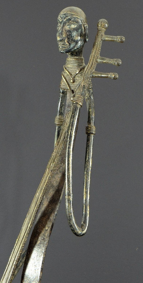 India, Early 20th Century, Rare And Large Bronze Tribal Statue, Saranghi Player.
