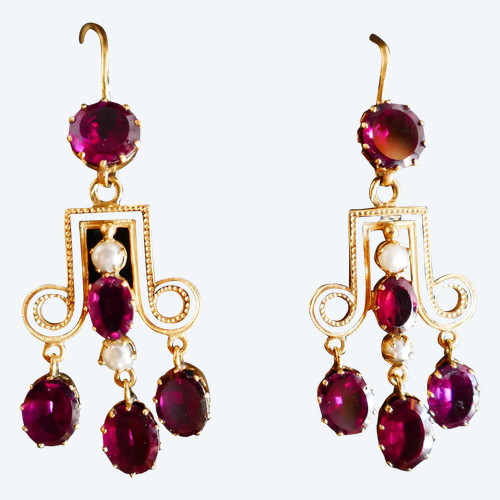 Boucles d'Oreilles Anciennes, Grenats, Perles Et émail.
