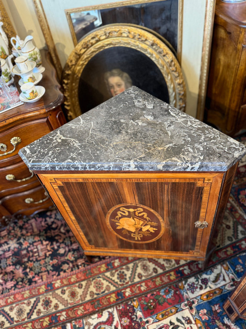Paire d encoignures d époque Louis XVI 18 eme 