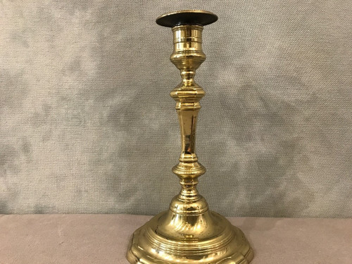 Candeliere in bronzo lucido del XIX secolo