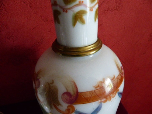 coppia di lucerne opaline del XIX secolo