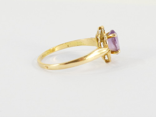 Bague en OR jaune 18 carats avec amethyste