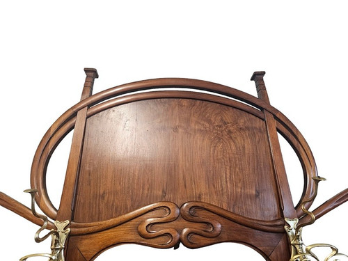 Important Vestiaire Art Nouveau "Coups de Fouet"