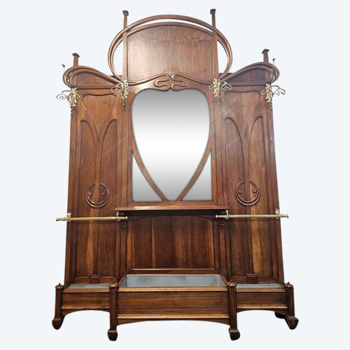 Important Vestiaire Art Nouveau "Coups de Fouet"