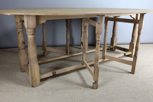 Gate Leg Dining Table