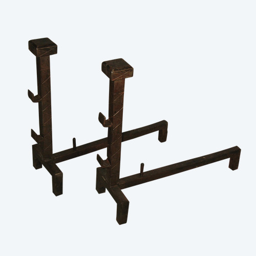 Coppia di candelabri in ferro battuto di epoca Art Déco
