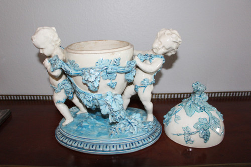 Grande zuccheriera in maiolica del XIX secolo