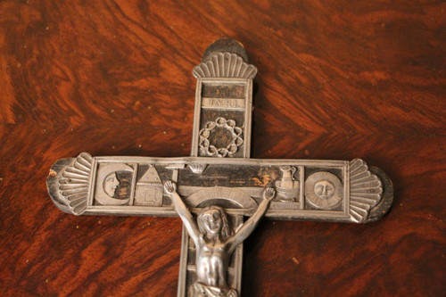 Croce in argento massiccio del XIX secolo