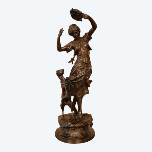 Esmeralda in bronzo di Adrien Etienne Gaudez XIX secolo