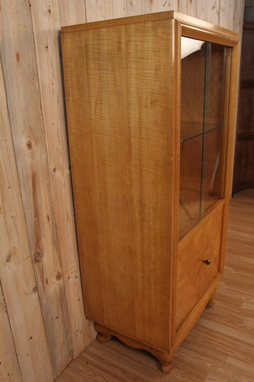 Wavy Sycamore Art Deco Display Case