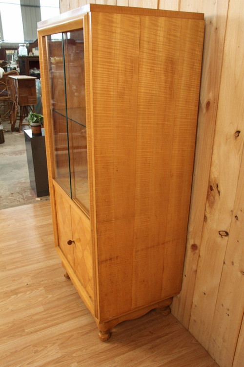 Wavy Sycamore Art Deco Display Case