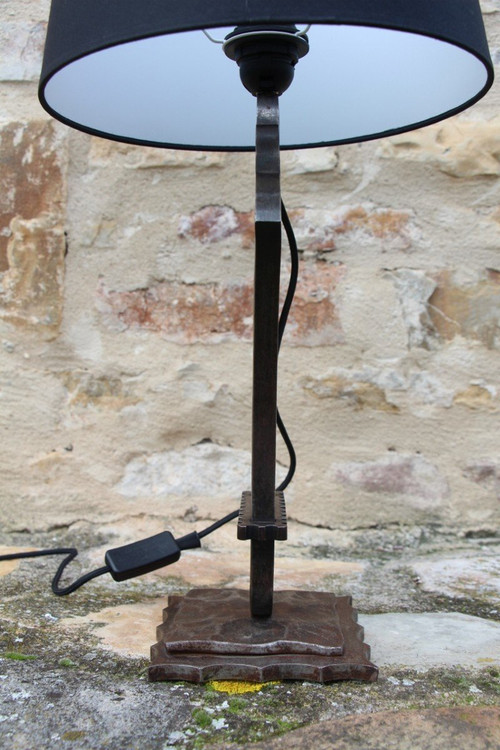 Lampe De Edgar Brandt En Fer Forgé Art Déco