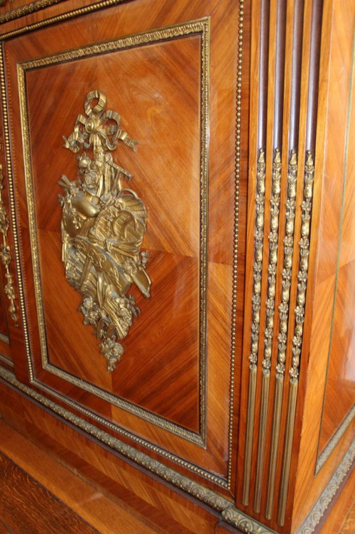Buffet d'Apparat timbrato con