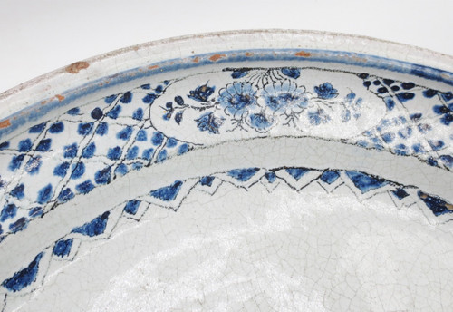 Saint Cloud earthenware dish, late 17th century.