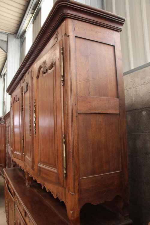 Buffet Due Edifici del Castello 8 Porte del XVIII Secolo