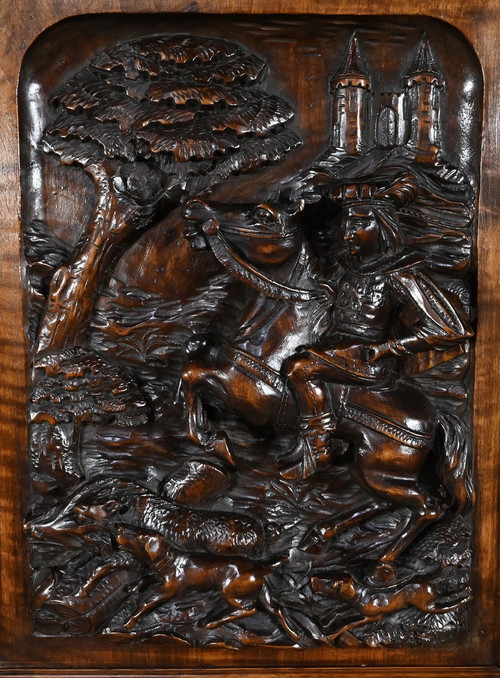 Rare Petit Cabinet Renaissance en Noyer Massif – 2ème partie XIXe
