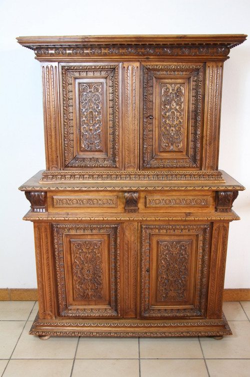 Small Double Sideboard Renaissance Style 149 Cm Height