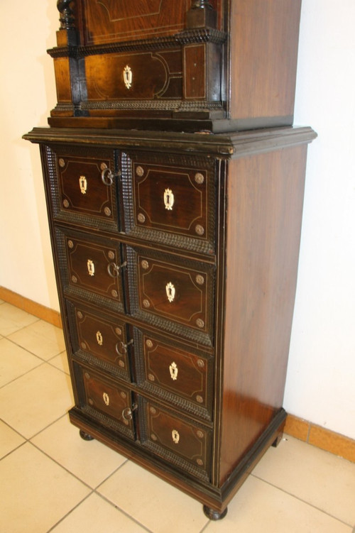 Cabinet XVIIeme En Palissandre Et Filet d'étain