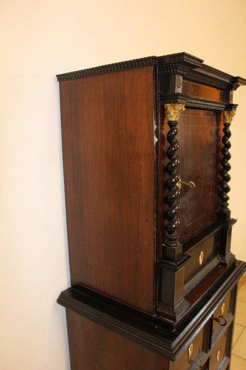 Cabinet XVIIeme En Palissandre Et Filet d'étain