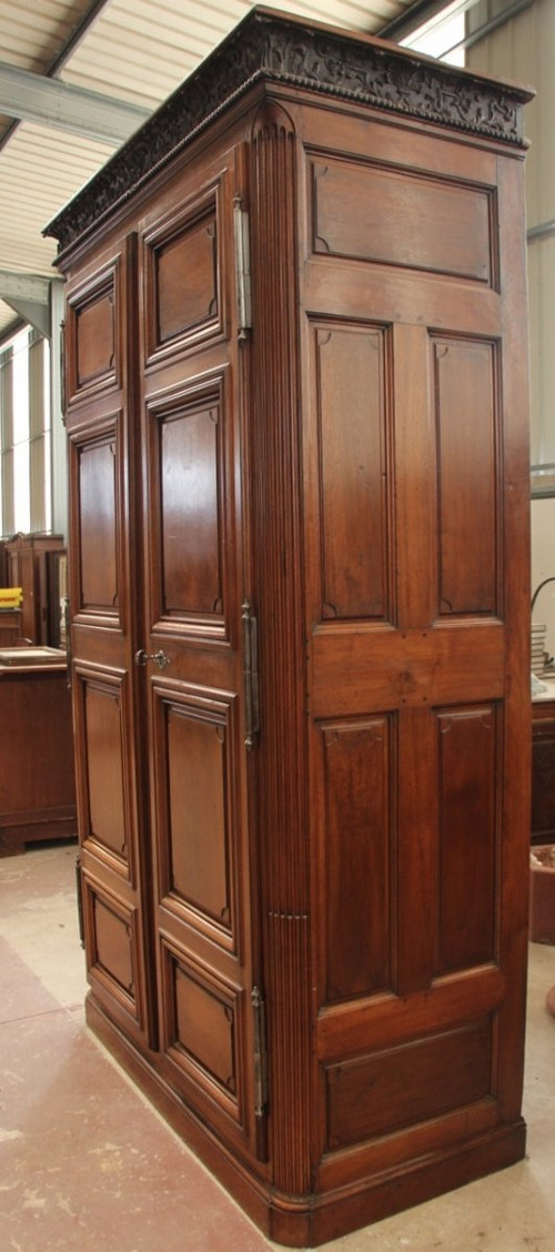 Important 18th Century Regency Chateau Display Cabinet