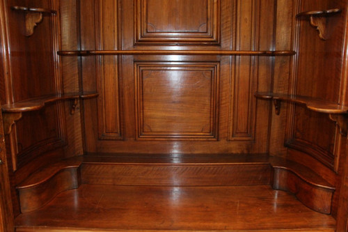 Important 18th Century Regency Chateau Display Cabinet