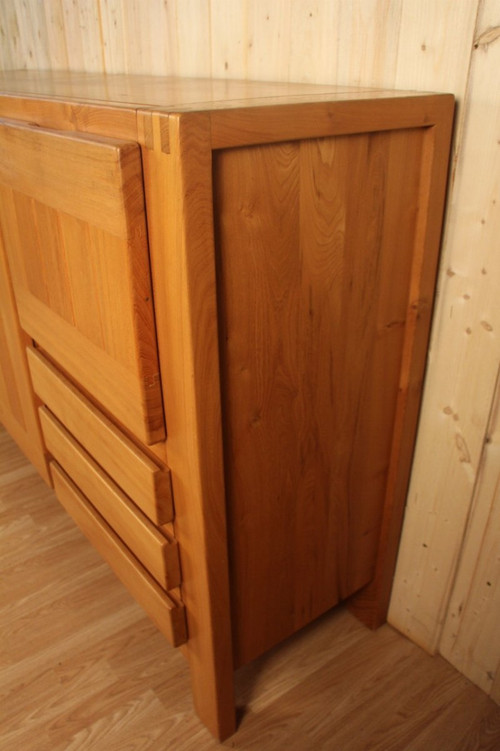 Enfilade En Orme De La Maison Regain