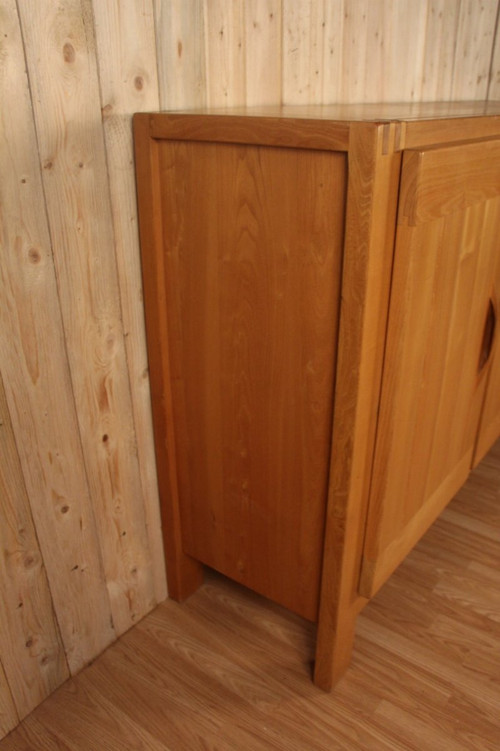 Enfilade En Orme De La Maison Regain