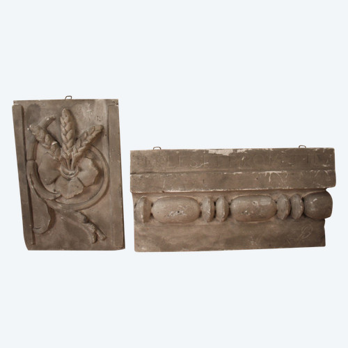 Deux Plâtres d'Atelier De Sculpture