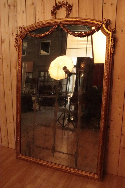 Grande specchio dorato del XIX secolo in stile Napoleone III alto 217 cm