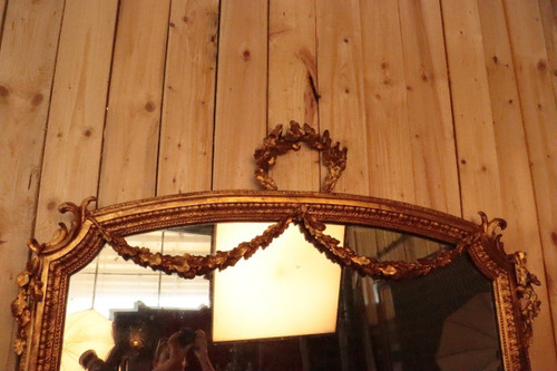 Grande specchio dorato del XIX secolo in stile Napoleone III alto 217 cm