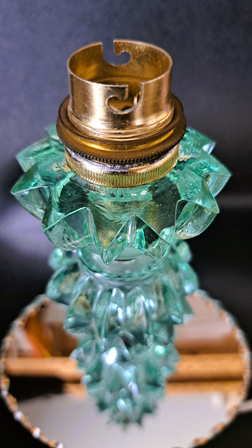 Bedside lamp in green crystal Attributed to Jacques Adnet for Bacarrat