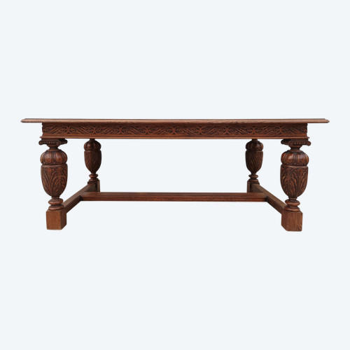 Table style Renaissance en chêne