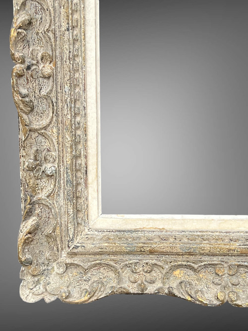 CADRE ANCIEN MONTPARNASSE EN BOIS SCULPTÉ PATINÉ POUR PEINTURE 47 cm x 38,5 cm