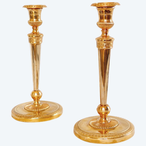 Ravrio - paire de flambeaux d'époque Empire en bronze doré modèle du Château de Fontainebleau
