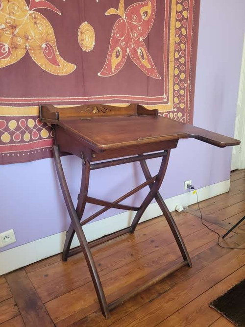 Folding military field officer's desk