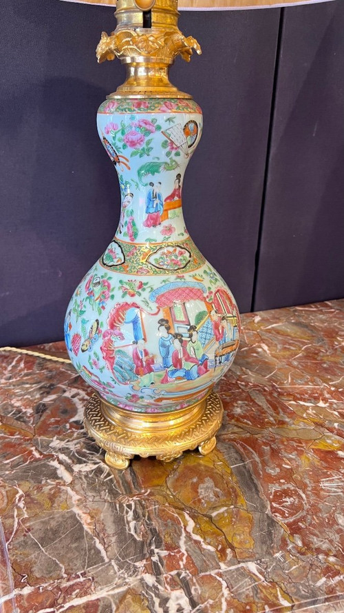 Coppia di lampade in porcellana di Canton