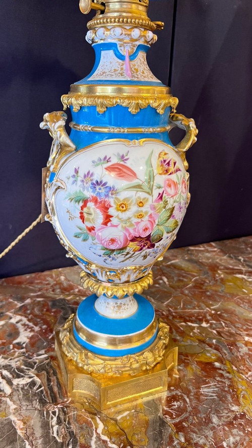 Coppia di lampade in porcellana di Parigi