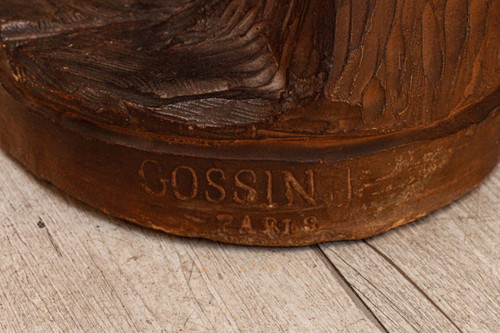 Terracotta firmata Jean Gossin