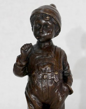 Bronzo "Il piccolo fumatore" di J. Schmidt-Felling - seconda metà del 19° secolo