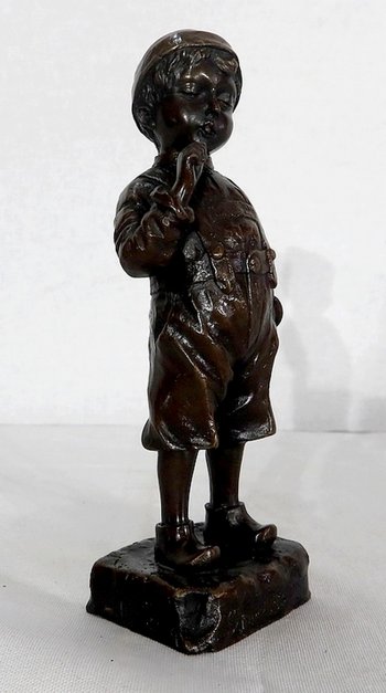 Bronzo "Il piccolo fumatore" di J. Schmidt-Felling - seconda metà del 19° secolo