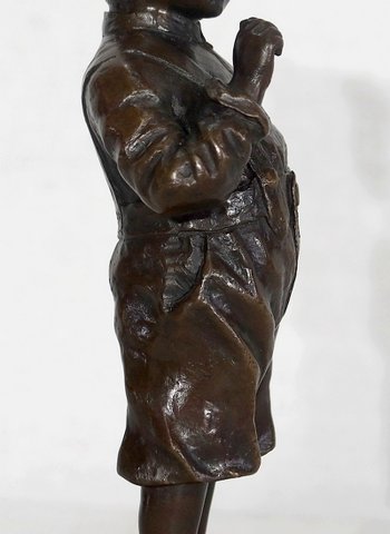 Bronzo "Il piccolo fumatore" di J. Schmidt-Felling - seconda metà del 19° secolo